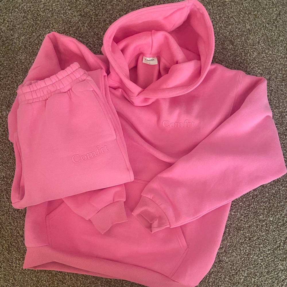 Comfrt Hoodie and Sweatpant Set. Sorbet color.